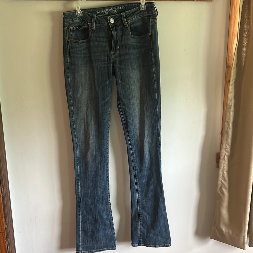 American eagle. 10 extra long. Stretch. Skinny kick.